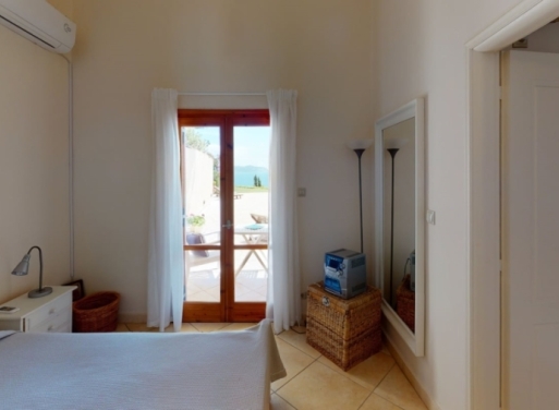 Βίλα Κουνούπι, Κρανίδι 280 τ.μ. - 17