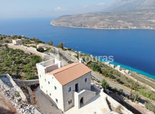 Μονοκατοικία Λιμένι, Λακωνική Μάνη 174 τ.μ.