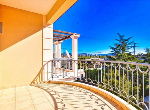 Μεζονέτα Τίρυνθα, Νέα Τίρυνθα 160 τ.μ. - 18