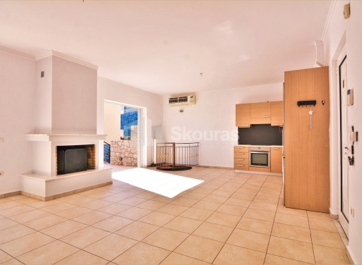 Μεζονέτα Τίρυνθα, Νέα Τίρυνθα 160 τ.μ. - 3