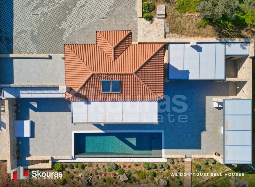 Maison Individuelle Kiveri, Lerna 150 m2 - 28