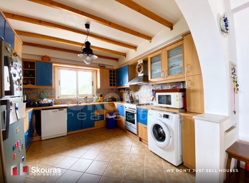 Дом Tolofono 215 кв.м - 13