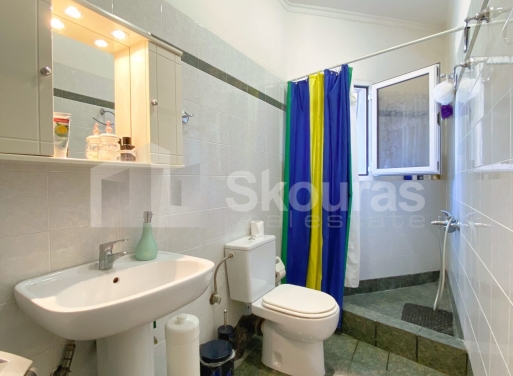 Μεζονέτα Τράπεζα, Διακοπτό 200 τ.μ. - 24