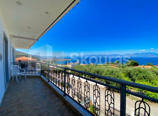 Μεζονέτα Τράπεζα, Διακοπτό 200 τ.μ. - 18