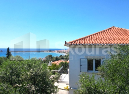 Detached house Tapia, Methoni 240 m2