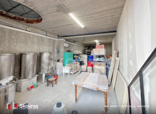 Magasin Nauplie 30 m2 - 24