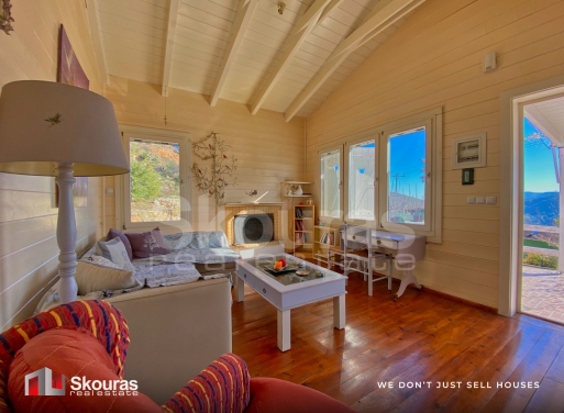 House in Nees Vrysoules - Image 3