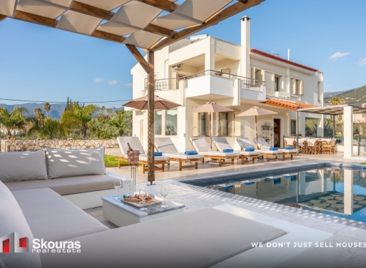 Βίλα Καλαμάτα 320 τ.μ.