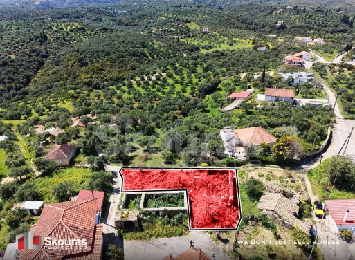 Land in Ios - view 1