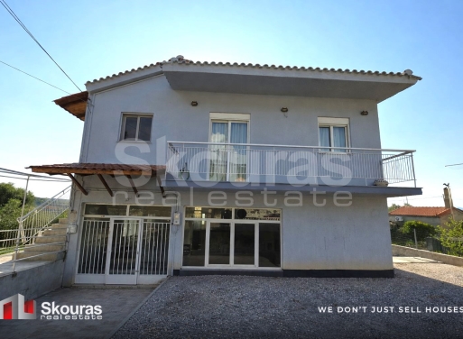 Apartment Thouria 86 m2