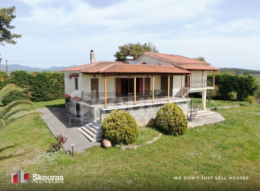 Дом Neromilos, Petalidi 210 кв.м