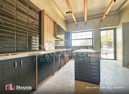 Retail Shop Kalamata 64 m2