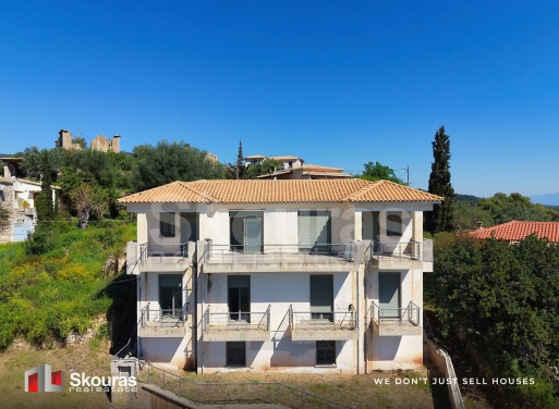 Apartment in Aipeia - Image 2