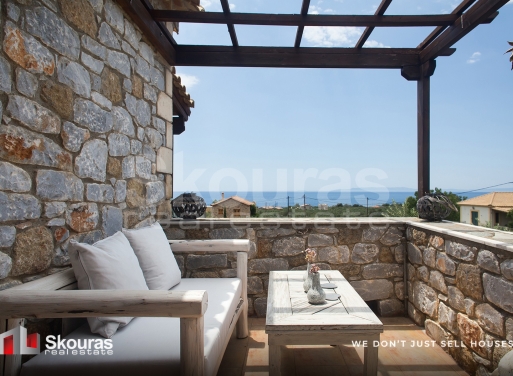 House in Agios Nikolaos - Image 3