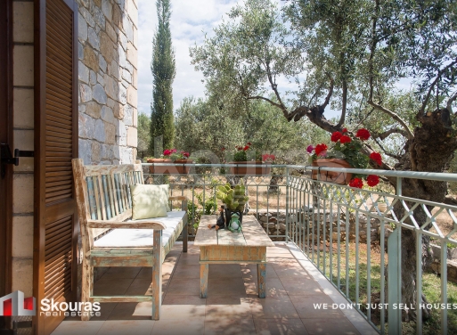 House in Agios Nikolaos - Image 5