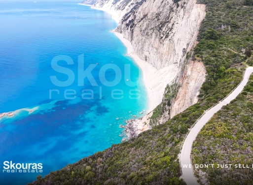 Land in Agios Petros - Image 2