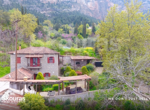 House in Aiyai - view 1