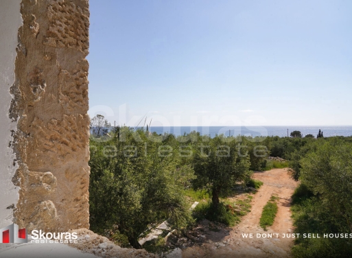 House in Agios Nikolaos - Image 4