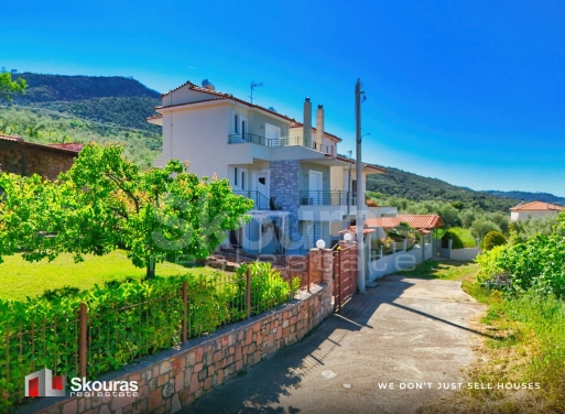 Apartment in Ampelos - Image 3
