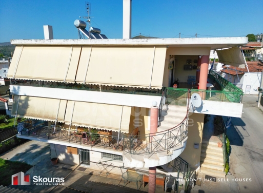 Apartment in Athikia - Image 4