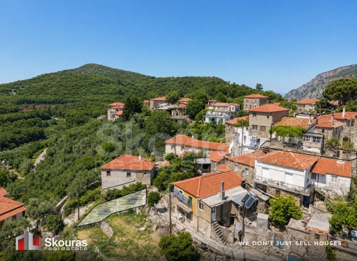 House in Avia - Image 3