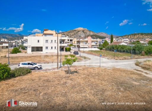 Land in Argos - Image 4