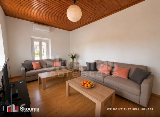 House in Madena - Image 3
