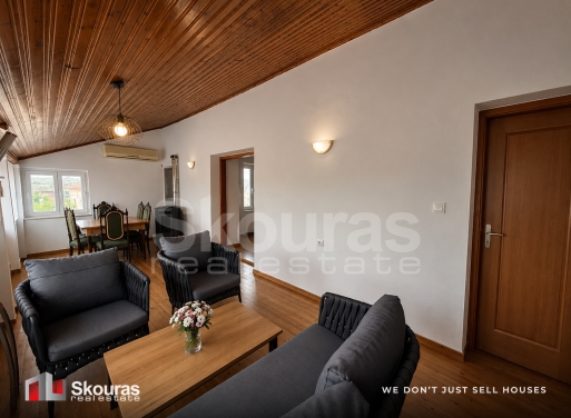 House in Madena - Image 5