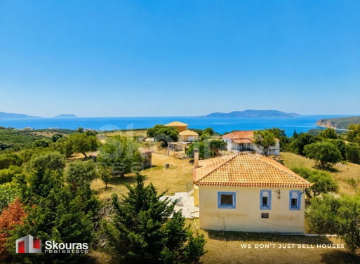 House in Kamaria - view 1