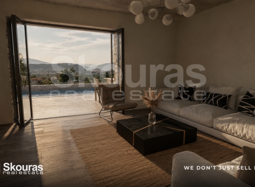 House in Gialos - Image 3