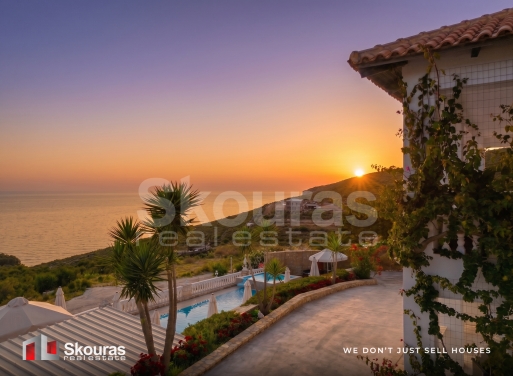 House in Keri - view 1